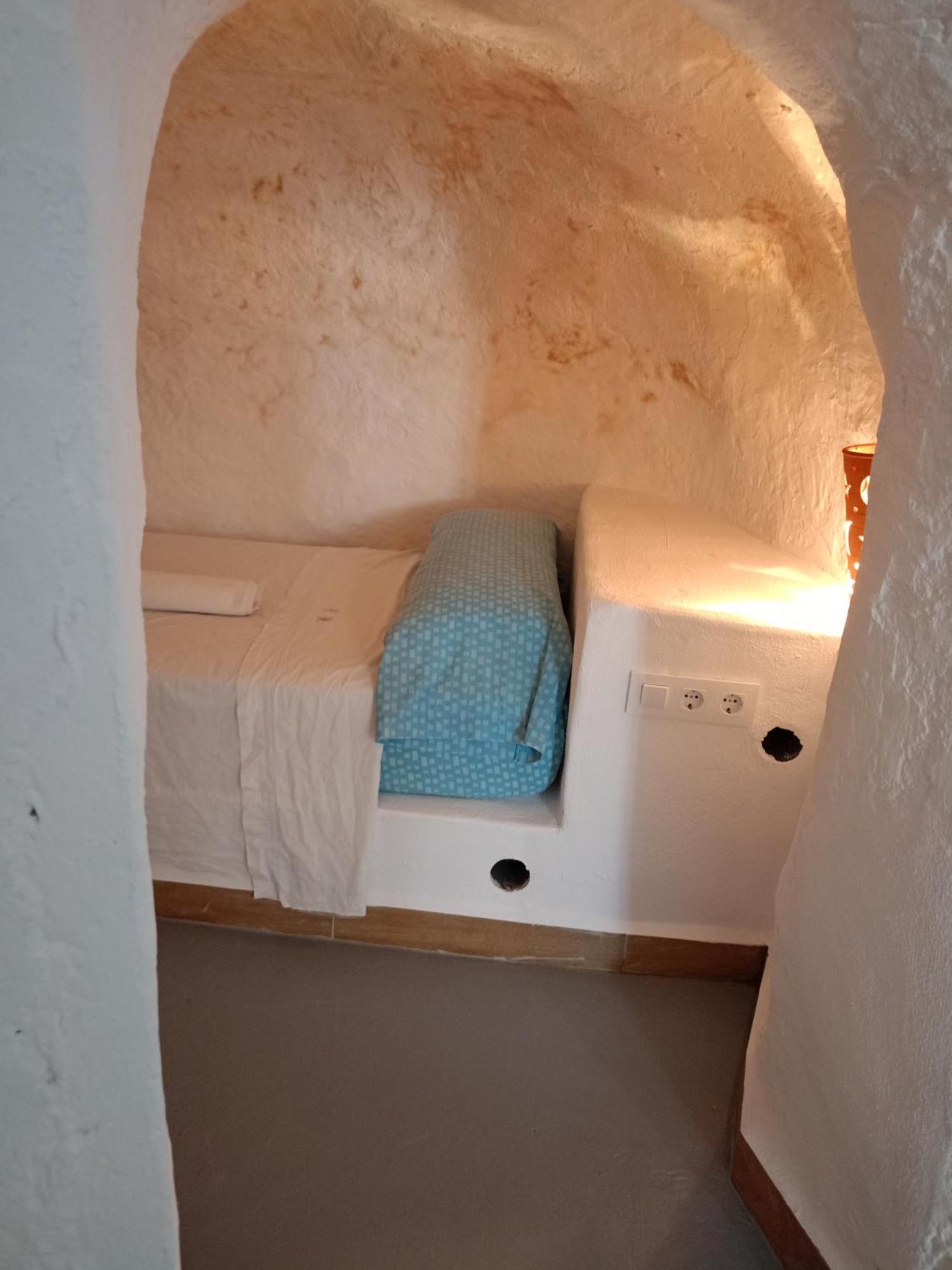 Encantadora Casa-Cueva En Pleno Barrio Alfarero De นีคาร์ ภายนอก รูปภาพ