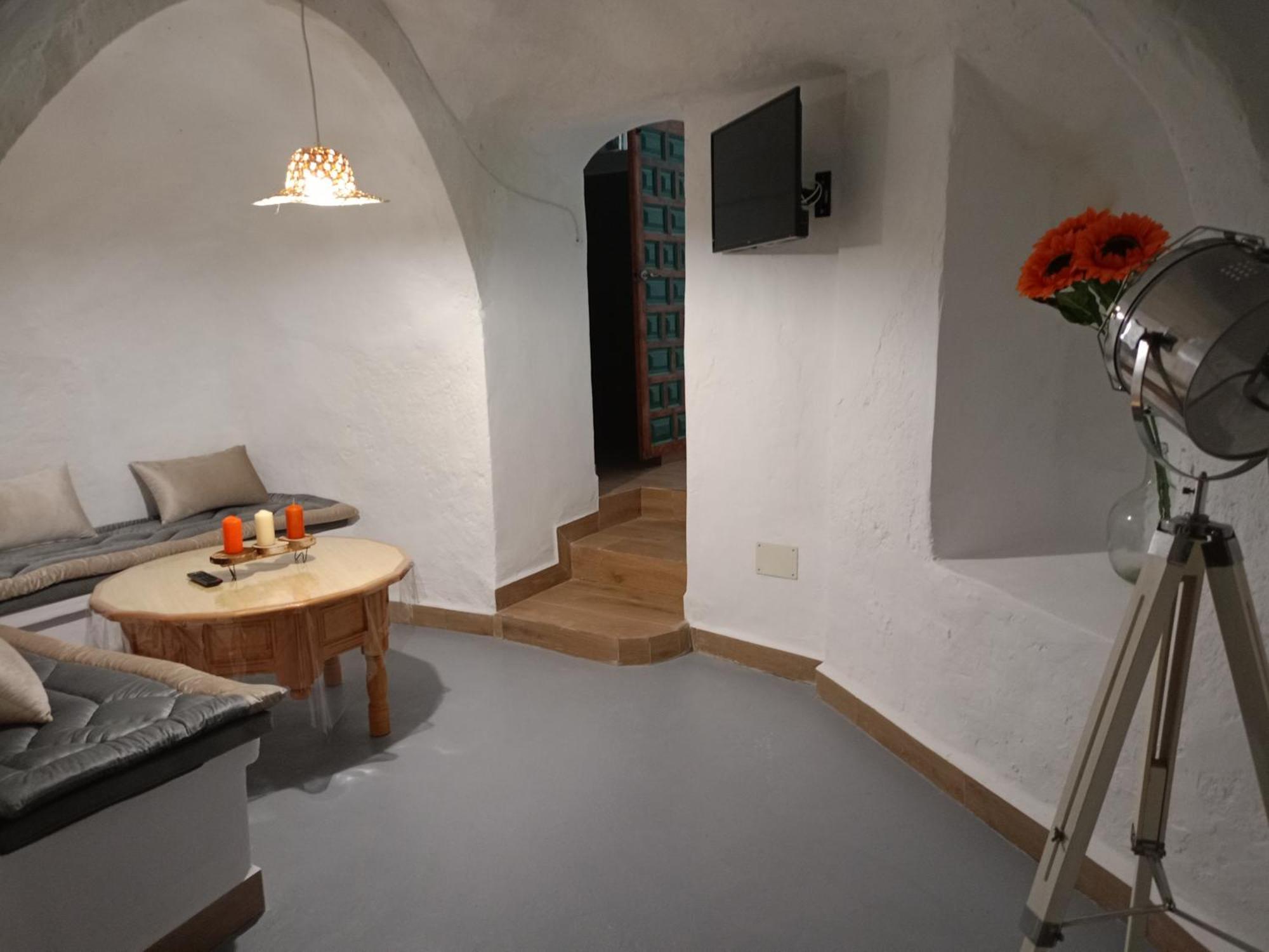 Encantadora Casa-Cueva En Pleno Barrio Alfarero De นีคาร์ ภายนอก รูปภาพ
